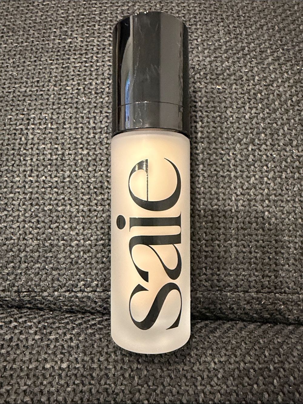 Saie Hydrating Tinted Primer — Light Beige